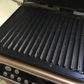 刷上一层花生油