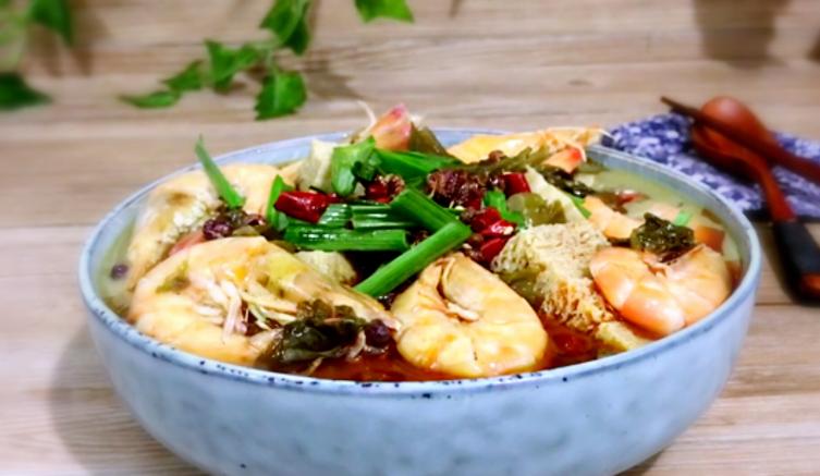 酸菜冻豆腐煮虾