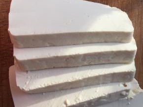 豆腐切厚片