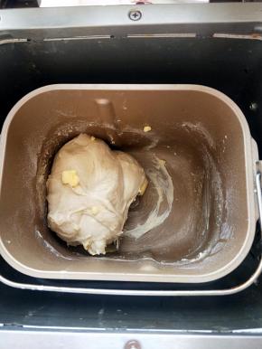 再放入黄油和面10分钟