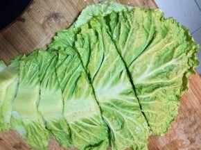 青菜洗净切断