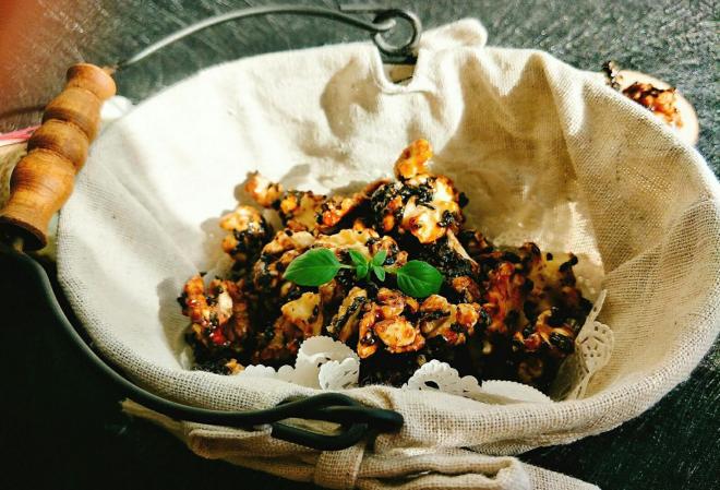 红糖黑芝麻琥珀核桃仁