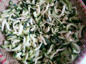 这是放了三天的，已经有点缩了