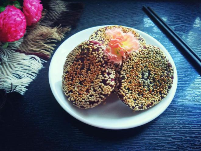 芝麻紫薯煎饼