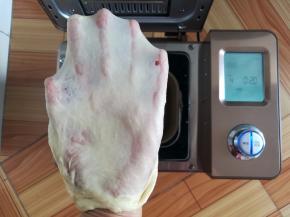 和面完成，检查出膜