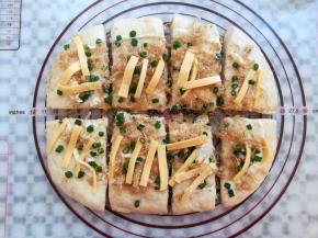 把面团分成8小块