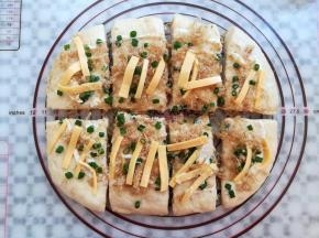 把面团分成8小块