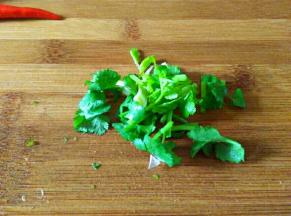 香菜切段