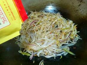放少许鸡精