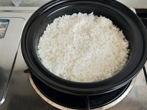 先蒸到八成熟