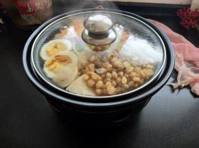 看到菜品都熟后就可以起锅了