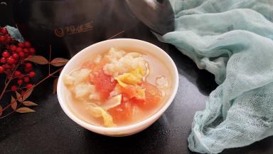 出锅前可以滴入香油，入碗享用