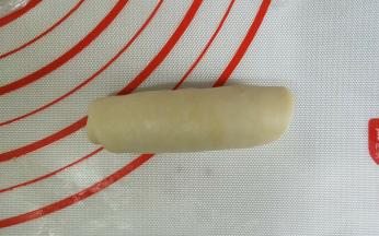 从下网往上卷起来。