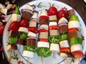 然后根据自己的喜好串成串