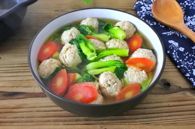 荸荠肉丸汤