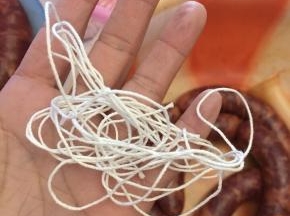 准备好棉线，灌肠工具