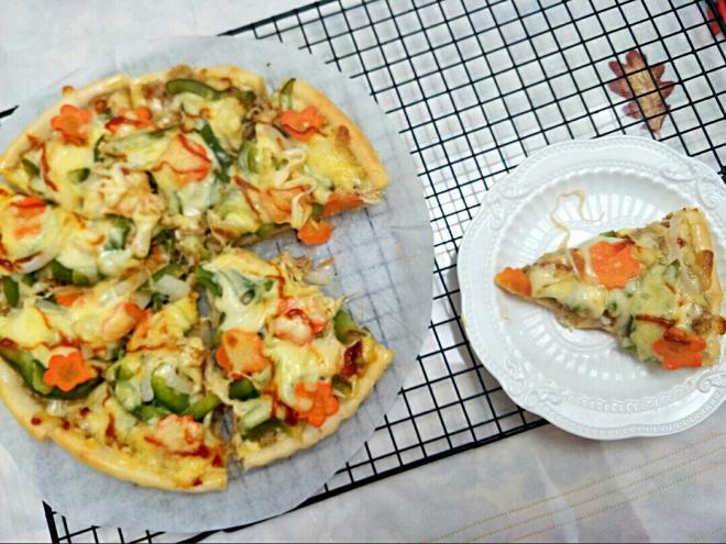 蔬菜披萨(含酱的制作)