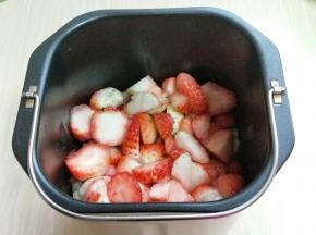 放入面包桶中。