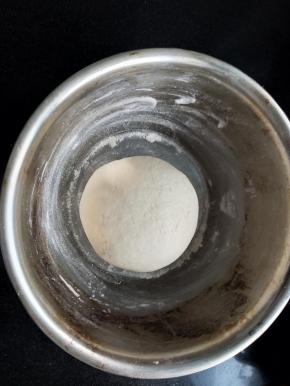 加保鲜膜当温暖处发酵