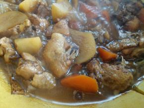 最后收汁，汤汁不必收干，可以留一些。