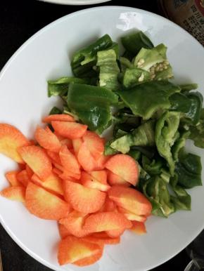 胡萝卜切片青椒切片