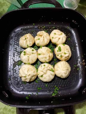 一锅没有放下，又另外做了一锅呢！