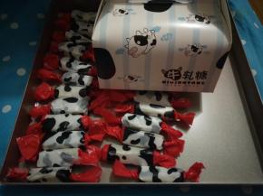 用自己喜欢的盒子打包后就可以送给朋友做小礼物了！！