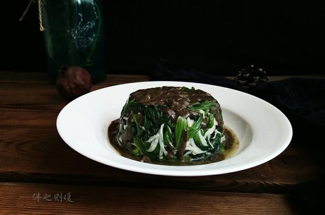 麻酱拌菠菜金针菇