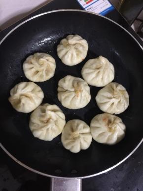 煎至这个状态就可以调小火了！