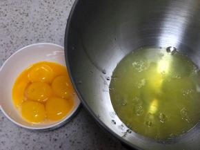 蛋黄和蛋清分开