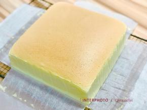 出炉后，撤掉纸板，放架子凉透