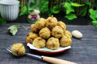 这年味浓浓，寓意团团圆圆，飘香四溢，酥香芋头虾米丸子