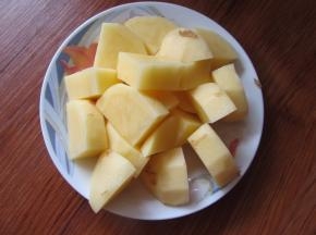 土豆去皮切块