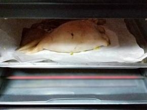 烤箱190度预热5分钟，之后将烤盘入烤箱中层，烤10分钟。