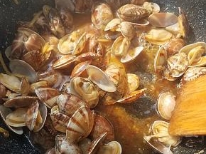 翻炒均匀。