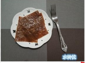 剪成小块就可以吃了。
