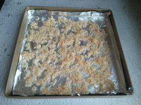 均匀放在烤盘上