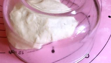 密封发酵至2到3倍大