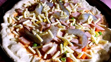 再撒上一层芝士