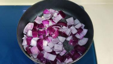 爆炒至香气溢出