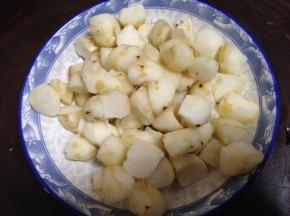 切成小块