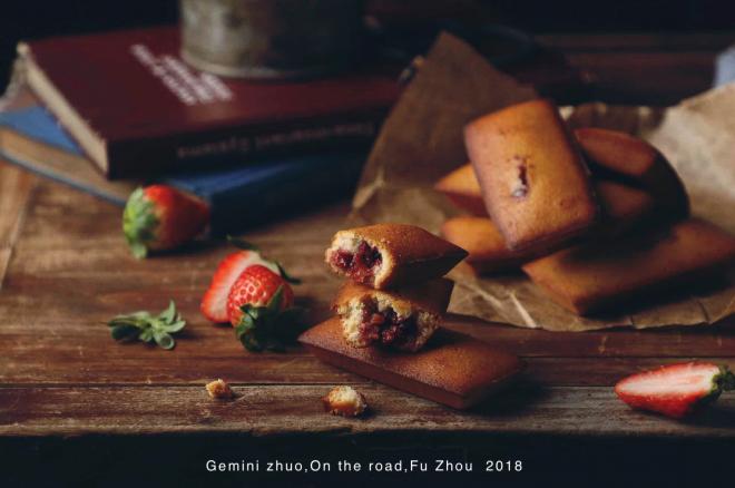 树莓酱心费南雪