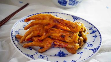 美味香辣的卤凤爪就好了