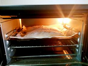 烤箱200度，中层上下火烤15分钟左右