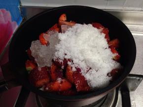 加入冰糖和白糖