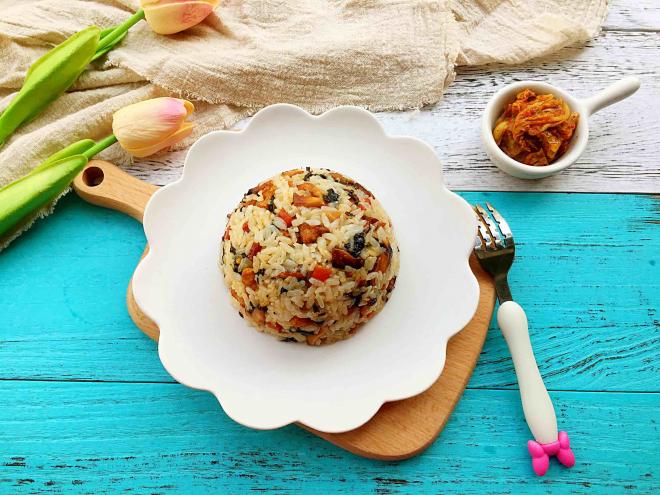 香菇鸡腿焖饭（电饭煲版）