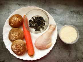 准备材料如图。