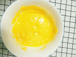 搅拌均匀，放一旁备用