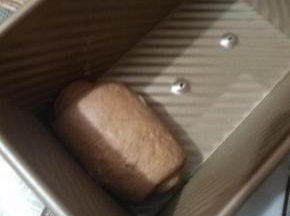 放入吐司盒子内。
