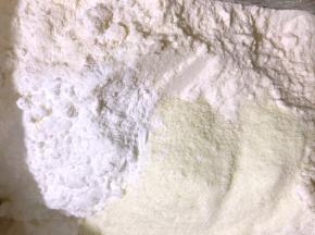 将粉类混合